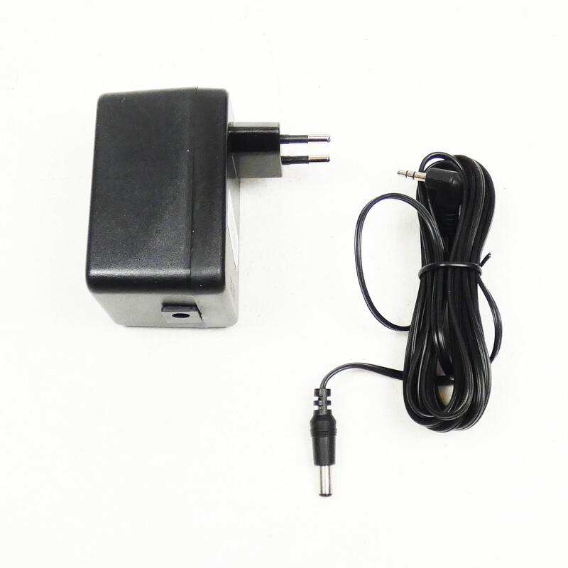 Cargador con Cable para Grúa de Traslado