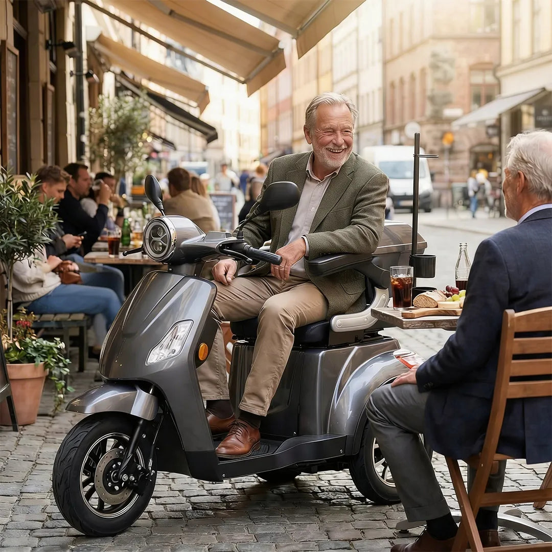 Moto eléctrica con manillar ergonómico que evita esfuerzos en las manos para personas con movilidad reducida de Dortomedical