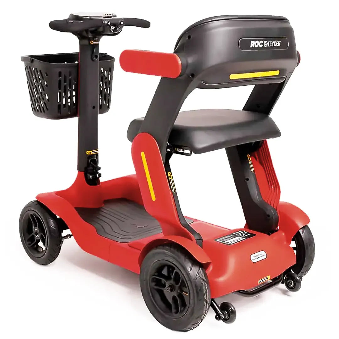 Vista trasera del scooter plegable inteligente con modo paseo que desplaza el scooter mientras andas dortomedical