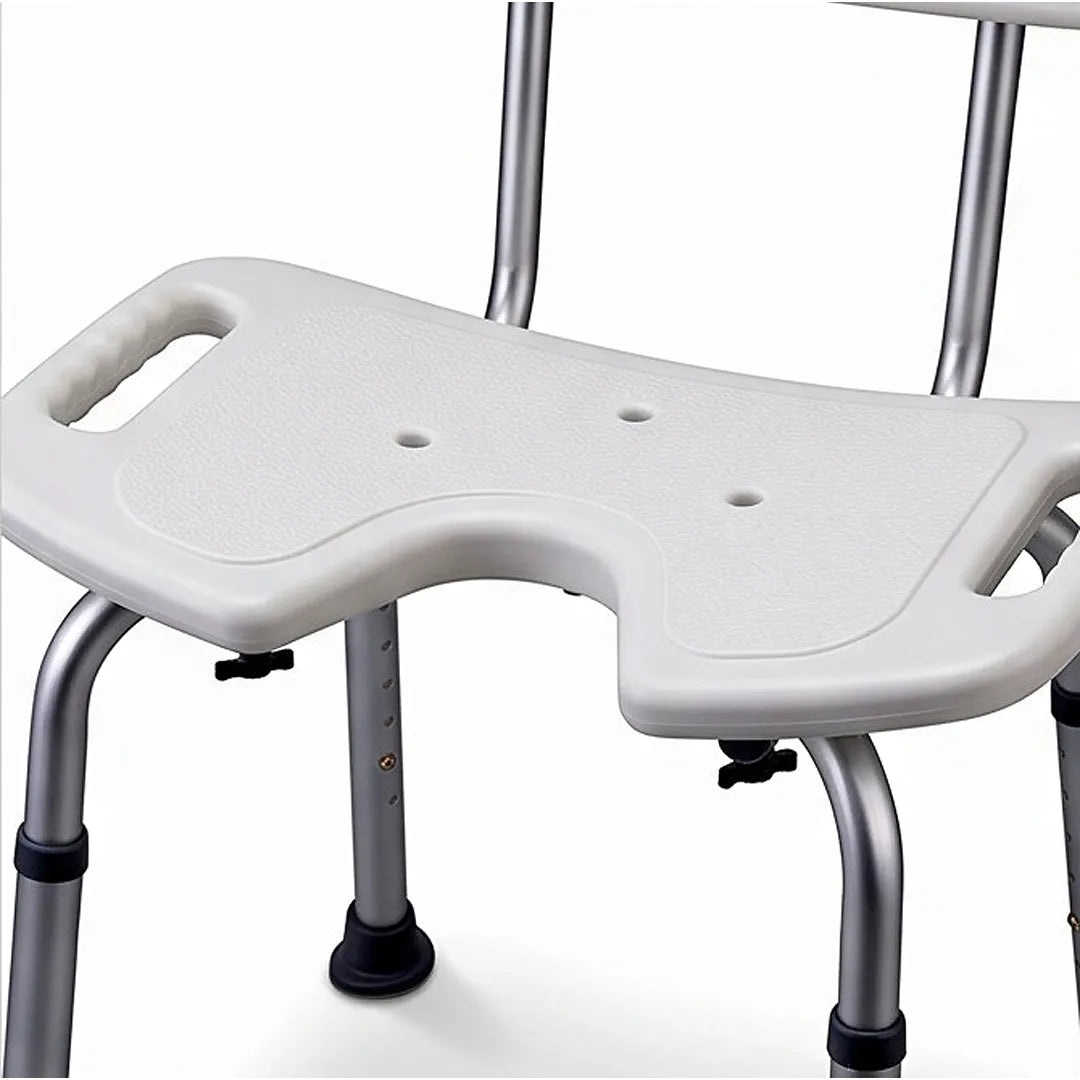Silla de ducha con agujeros de desagüe que ofrece una mayor higiene dortomedical
