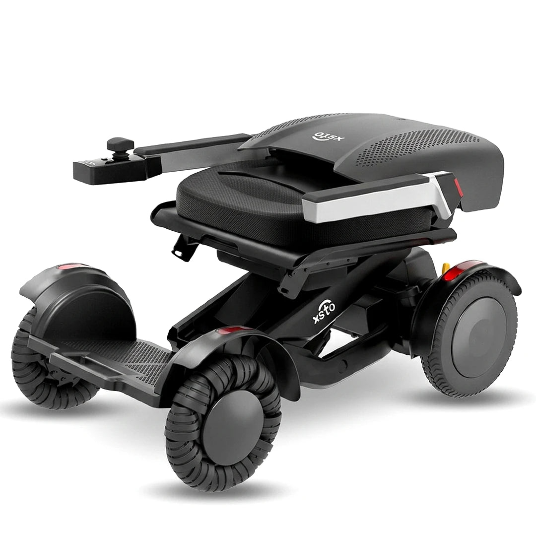 Silla motorizada XSTO M4 con asiento elevable que cambia la perspectiva de movilidad del usuario dortomedical