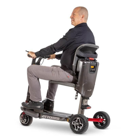 Respaldo Ortopédico de Cuero de Lujo para Scooter ATTO