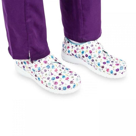 Zapato Sanitario con Velcro y Estampado Piel Vegana