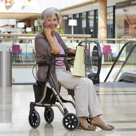 Andador Rolator Alemán LIGERO y Estrecho Taima