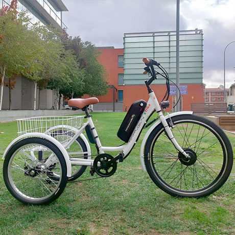 Bicicleta-Triciclo Eléctrico Aluminio Cromado