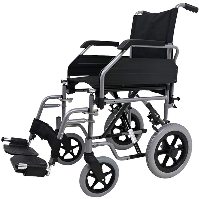Lateral inclinado de la silla ruedas plegable con reposabrazos abatibles que facilita las transferencias dortomedical