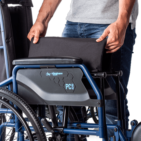 Silla de Ruedas RECLINABLE Plegable y Autopropulsable PC-15/151