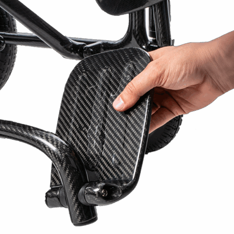 Silla de Ruedas Electrica Fibra de Carbono Reposapies