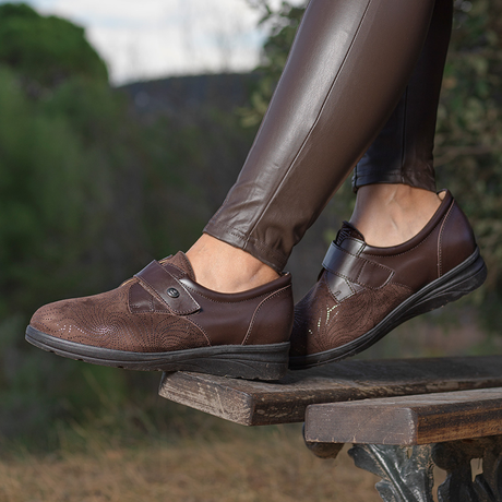 Zapatos Pies Delicados Marrones