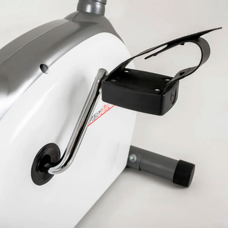 bicicleta-estatica-pequena-pedal-con-cincha