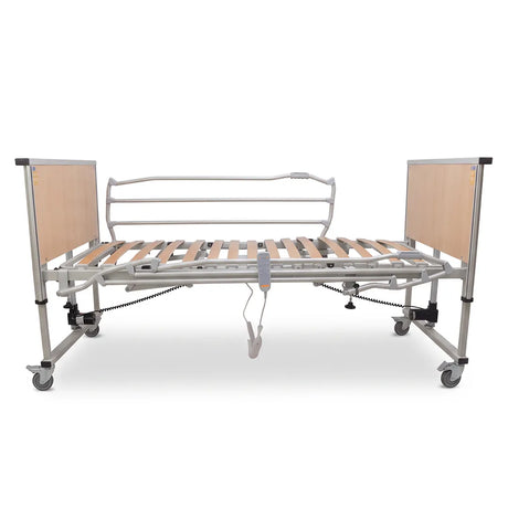 Cama articulada plegable Triumph regulable en altura gracias a los motores incorporados en su cabecero y piecero dortomedical