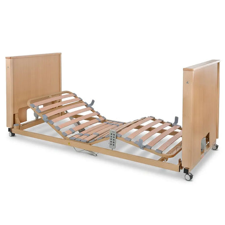 Cama cota cero articulada con altura mínima de 10 cm para evitar caídas y lesiones en el hogar dortomedical