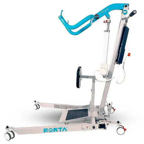 Grúa cambiapañales Forta con arnés de serie para mayor comodidad del paciente y cuidador dortomedical