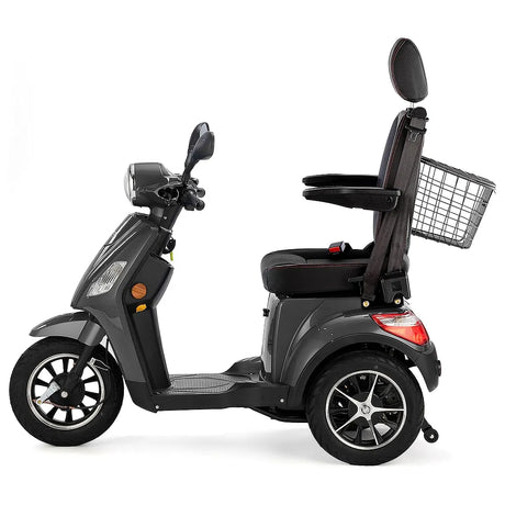 Moto eléctrica con luz de freno y de emergencia para alertar a otros usuarios en la vía de Dortomedical