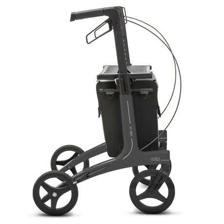 Vista lateral del rollator de carbono que soporta hasta 175 kg ofreciendo una resistencia máxima con el mínimo peso de Dortomedical.
