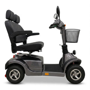 Vista lateral del scooter eléctrico de 2 plazas con asiento regulable en altura para una postura ergonómica dortomedical