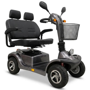 Scooter eléctrico biplaza con respaldo abatible y reposacabezas para el mejor descanso en ruta dortomedical