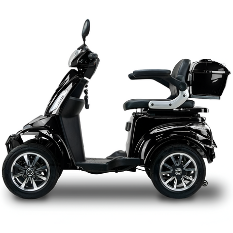 Vista lateral del scooter eléctrico con Distancia entre ejes de 151 cm que proporciona una estabilidad absoluta en giros y curvas dortomedical