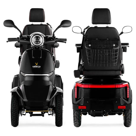 Scooter de movilidad con pantalla digital que muestra el nivel de batería y velocidad de conducción de Dortomedical