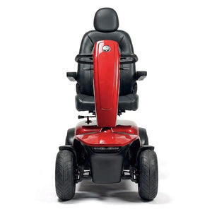 Vista frontal del scooter de movilidad reducida Sync Premium con diseño compacto para un manejo más sencillo dortomedical