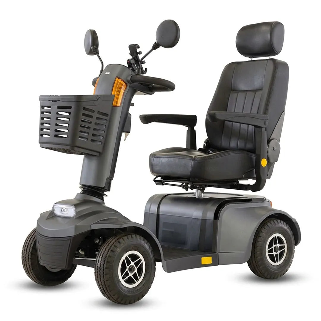 Scooter para movilidad reducida que ofrece total estabilidad gracias a sus grandes neumáticos dortomedical