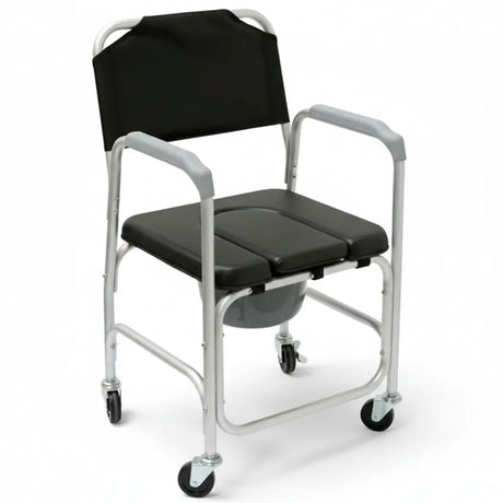 Primer plano de la silla para ducha con inodoro segura para personas mayores dortomedical