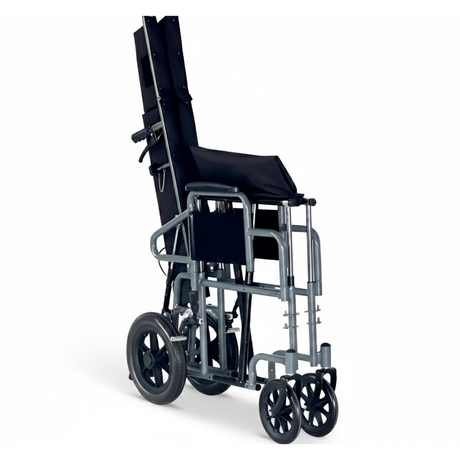 silla-de-ruedas-reclinable-y-plegable-plegada