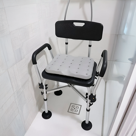 silla-ducha-acolchada-en-bano
