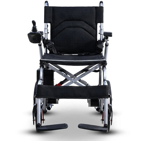 Asiento de malla transpirable que evita el calor y reposabrazos plegables que facilitan la entrada y salida lateral de la silla con total comodidad dortomedical