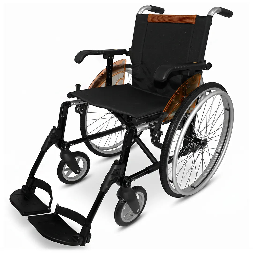 Modelo naranja de las illa de ruedas de aluminio con reposabrazos y reposapiés extraíbles sin necesidad de herramientas dortomedical