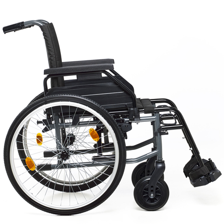 Perfil de silla Gades Vario autopropulsable con cubiertas de PU antipinchazos y reposapiés regulables en ángulo dortomedical