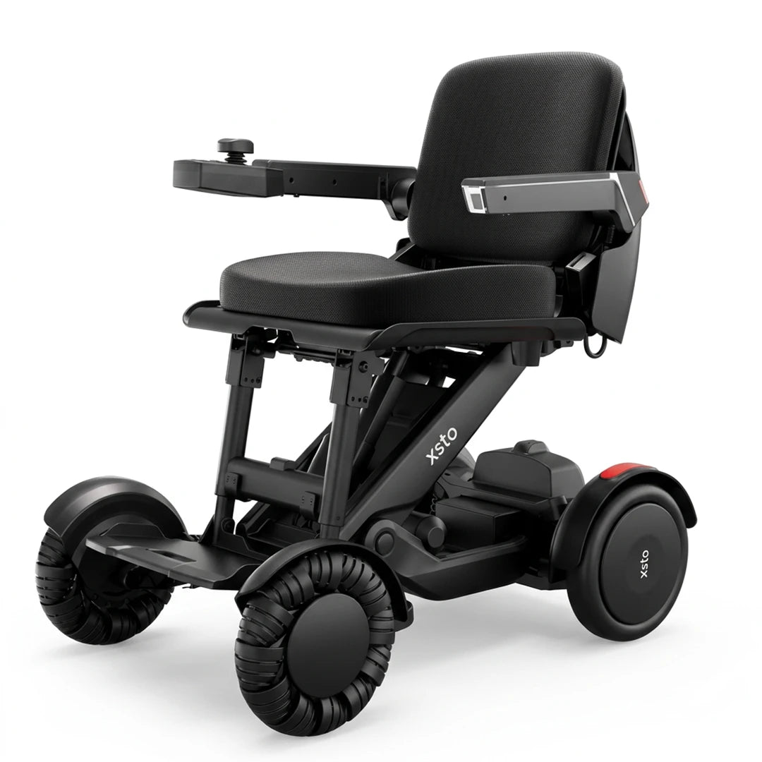 Silla de ruedas eléctrica XSTO M4 con asiento regulable en altura para interactuar cara a cara dortomedical