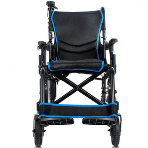 Silla de ruedas versátil con diseño limpio; su motorización oculta en las ruedas traseras mantiene la estética de una silla manual convencional dortomedical