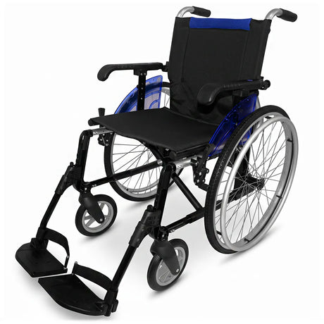 Modelo azul de la silla de ruedas ligera disponible en 6 tallas y 6 colores para personalizarla según el usuario dortomedical