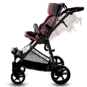 Asiento de profundidad regulable en la silla de ruedas pediátrica Zefir para mejorar el encaje postural del usuario dortomedical