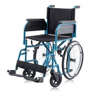 Silla de ruedas con ruedas traseras de radios y goma PU sin cámara para evitar pinchazos de Dortomedical.
