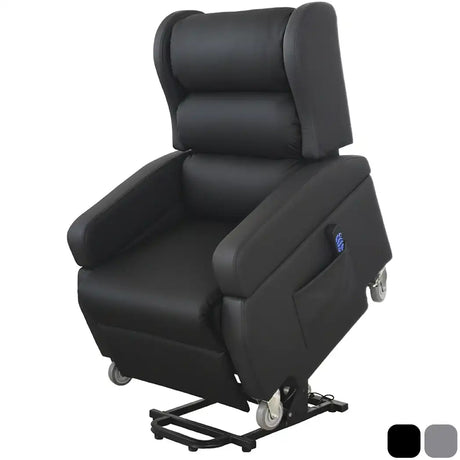 Sillón con función levantapersonas activada; los 2 motores permiten una elevación suave y segura para facilitar que el usuario se ponga en pie sin esfuerzo dortomedical